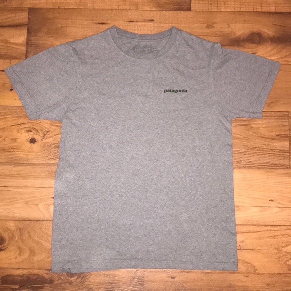DOUBLE SIDED PATAGONIA T-SHIRT - Picture 2 of 5